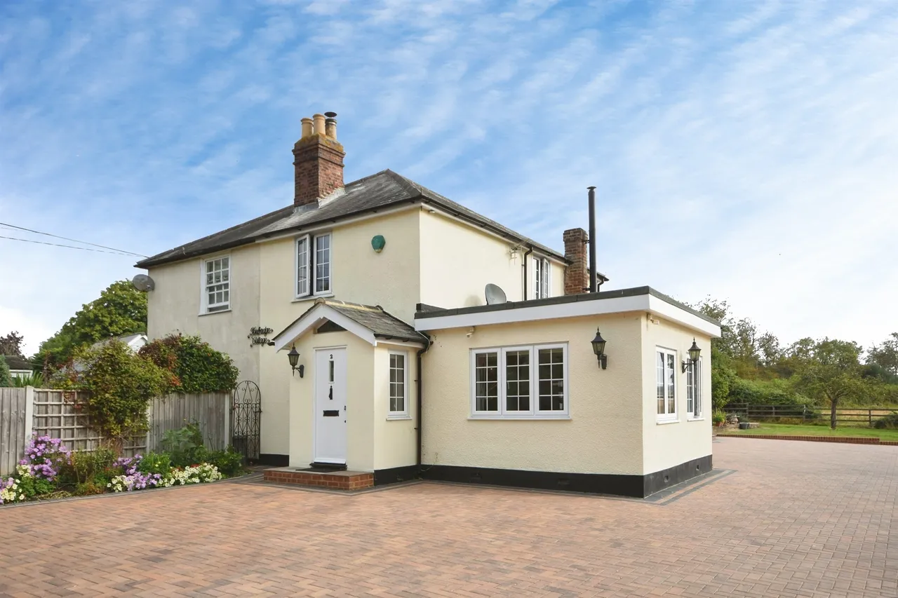 Tanhouse Lane, Navestockside, CM14, photo 2