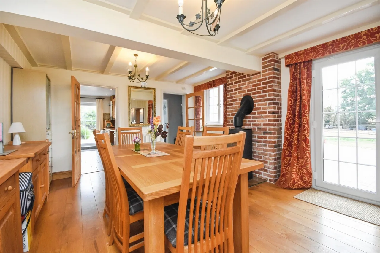Tanhouse Lane, Navestockside, CM14, photo 20