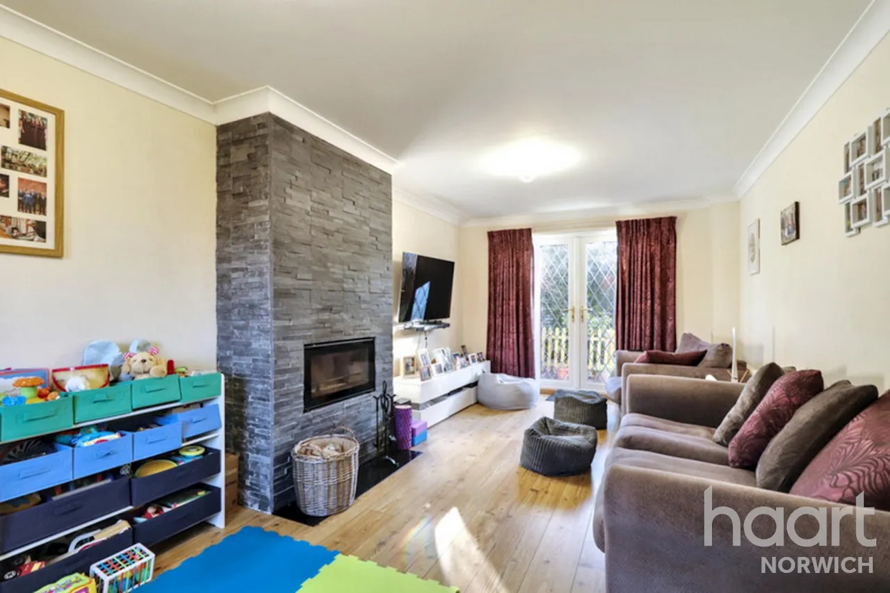 Mallow Way, Wymondham, NR18, photo 12