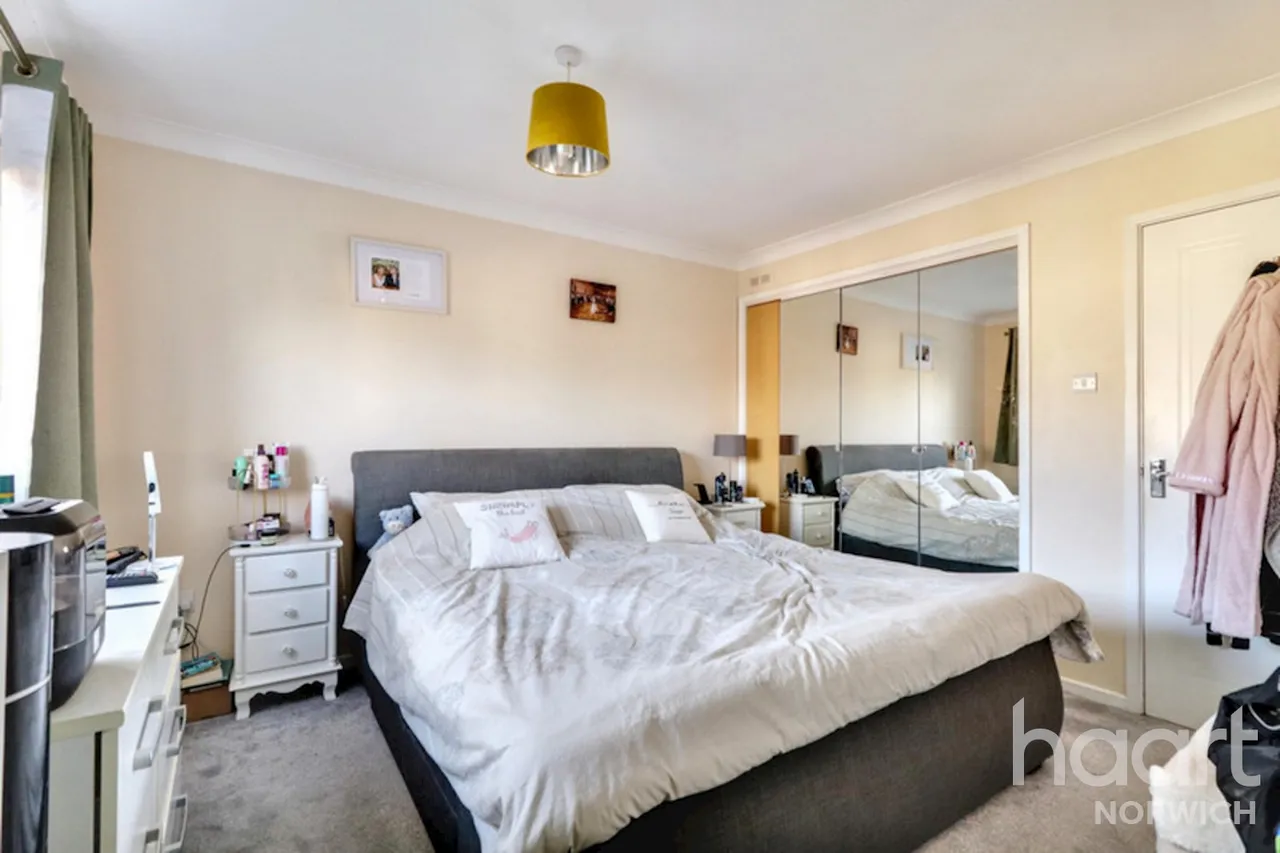 Mallow Way, Wymondham, NR18, photo 13