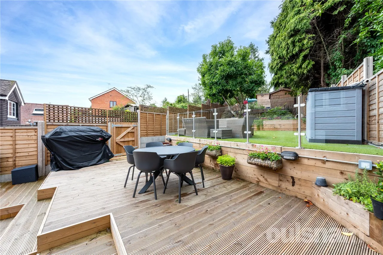 Swan Street, Alvechurch, B48, photo 22