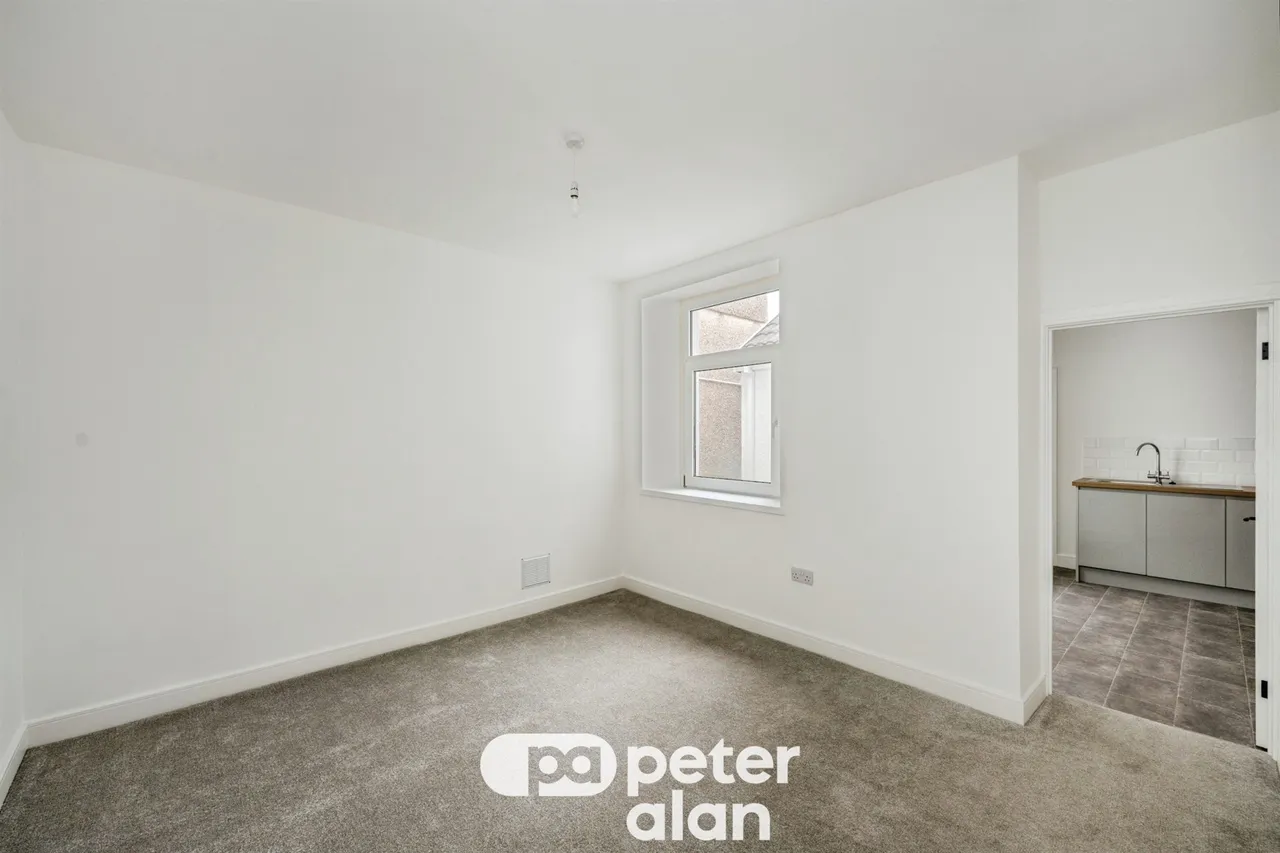 Main Road, Neath, SA10, photo 5