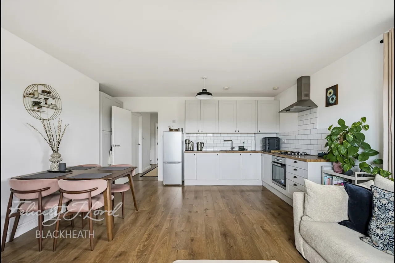 Edison Grove, London, photo 14