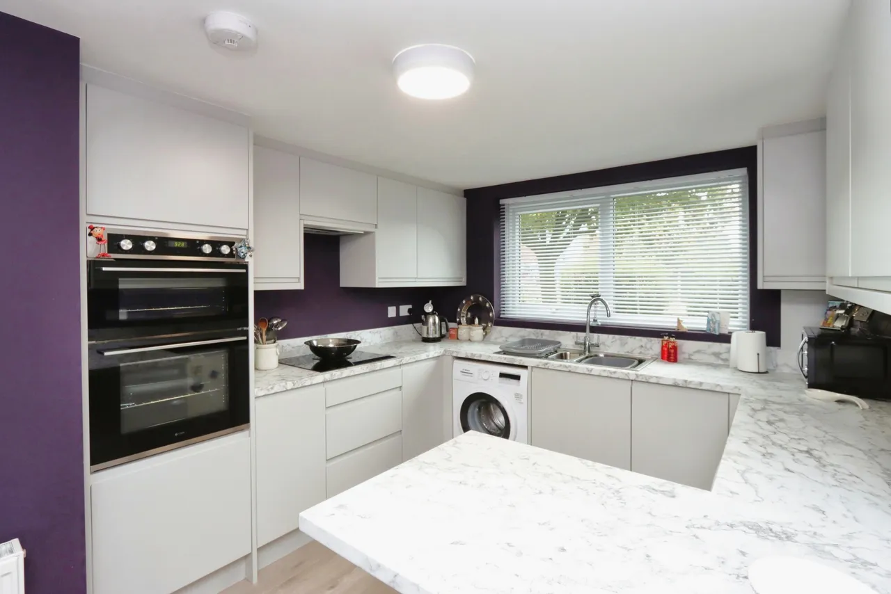 Roxton Avenue, Sheffield, South Yorkshire, S8, photo 2