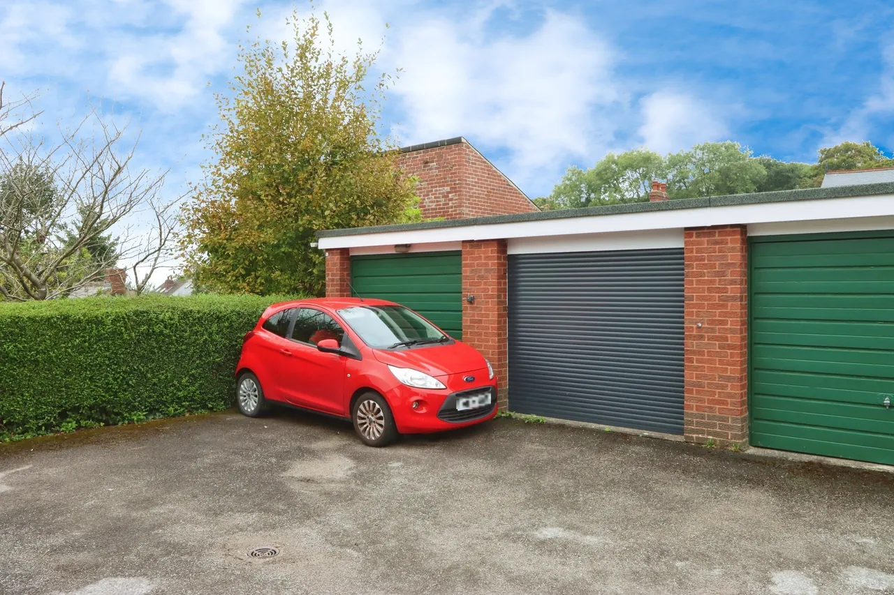 Roxton Avenue, Sheffield, South Yorkshire, S8, photo 16
