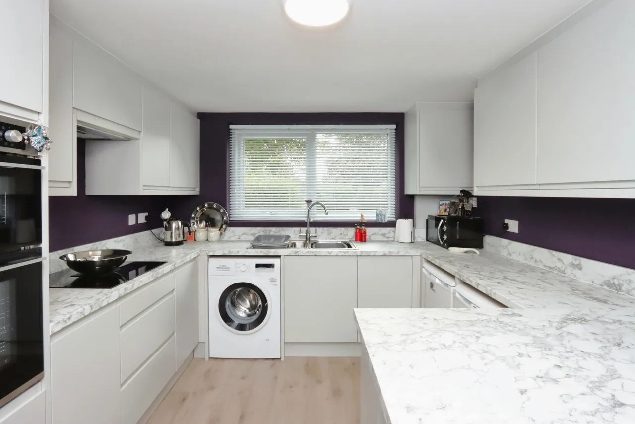 Roxton Avenue, Sheffield, South Yorkshire, S8, photo 3