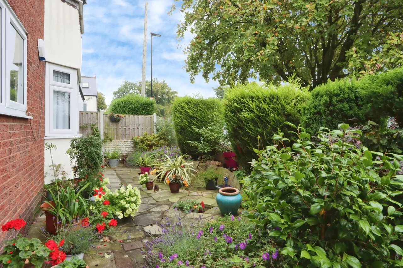 Roxton Avenue, Sheffield, South Yorkshire, S8, photo 4