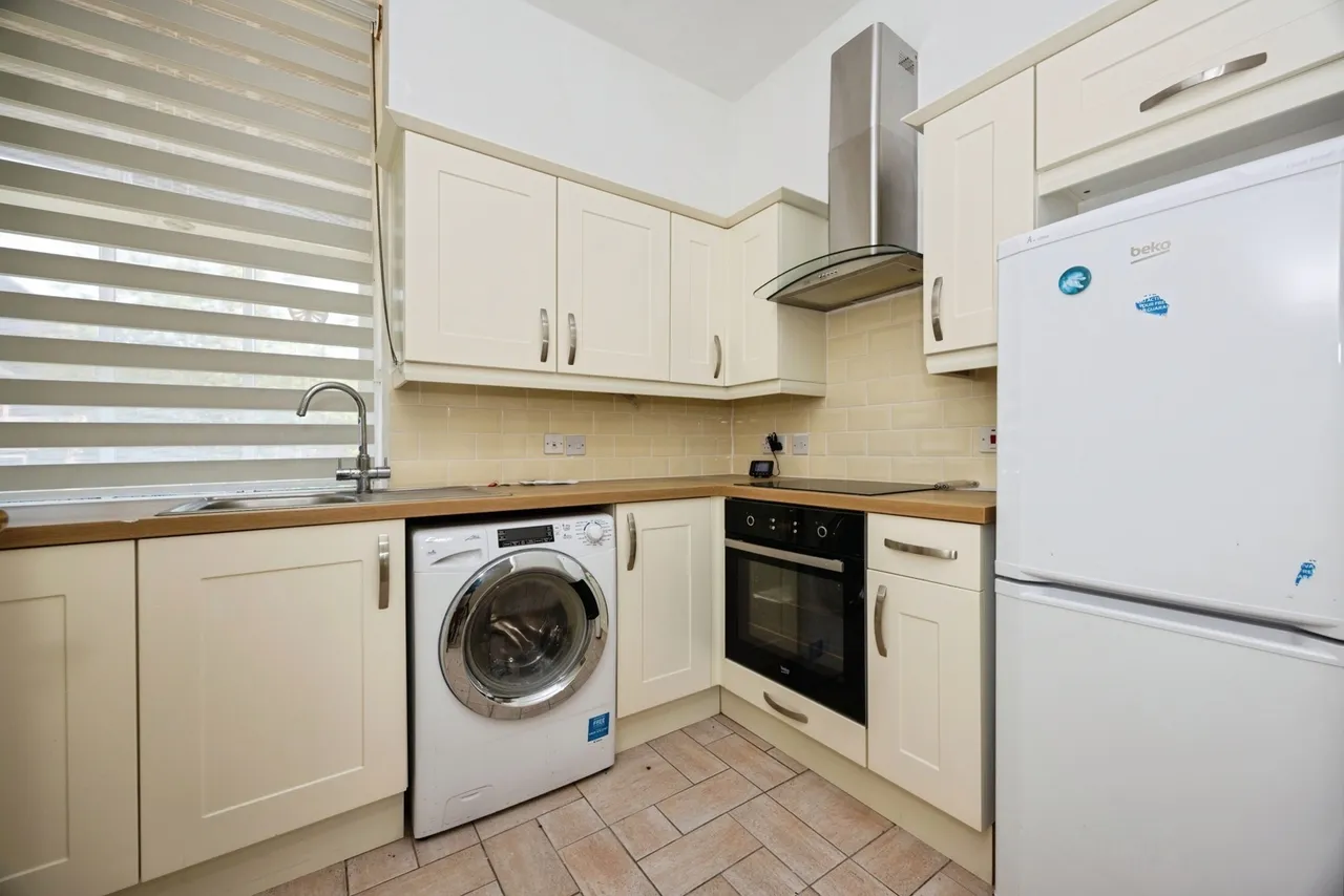 Adams Way, Alton, GU34, photo 3