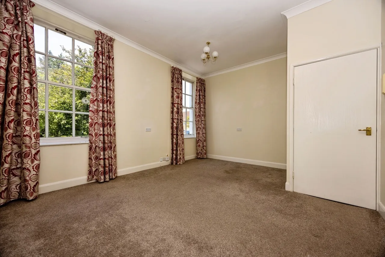 Adams Way, Alton, GU34, photo 2