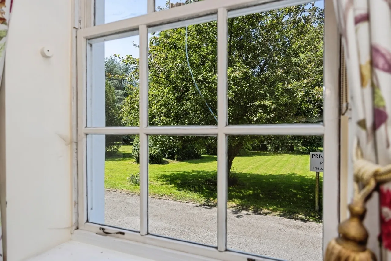 Adams Way, Alton, GU34, photo 15