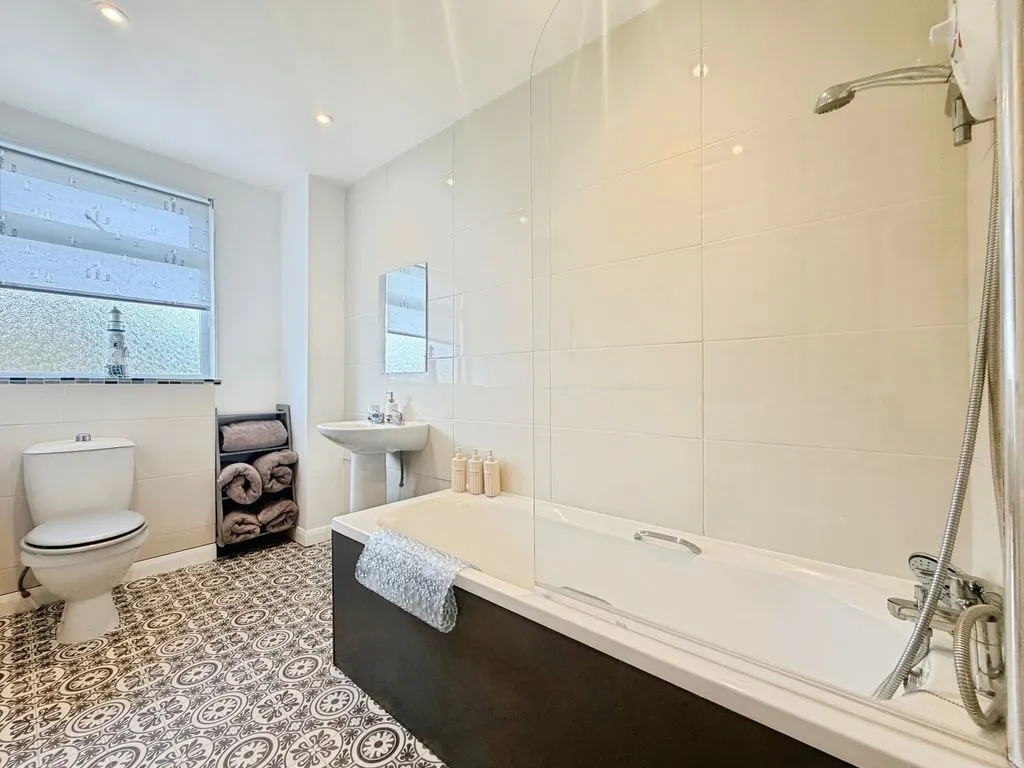 Whitley Bay NE26 3HY, NE26, photo 15