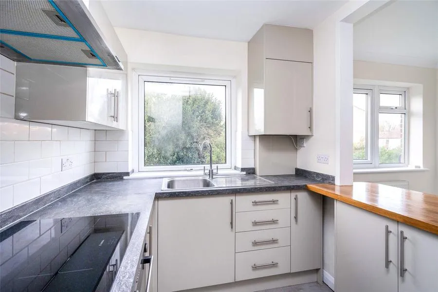 Cadogan Court, Sutton, SM2, photo 12