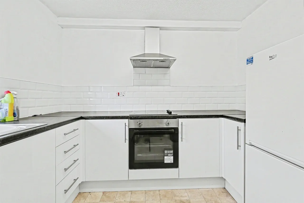 Elmhurst Court, Northampton, photo 6
