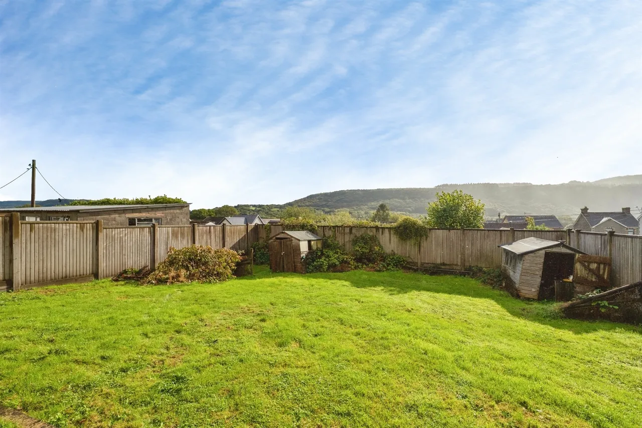 New Road, Swansea, SA8, photo 18