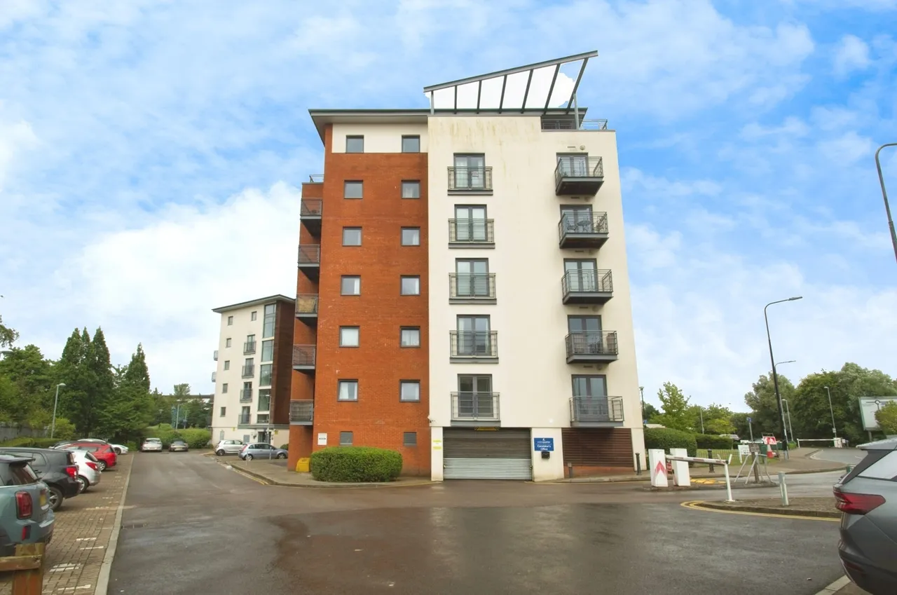 Galleon Way, Cardiff, CF10, photo 17