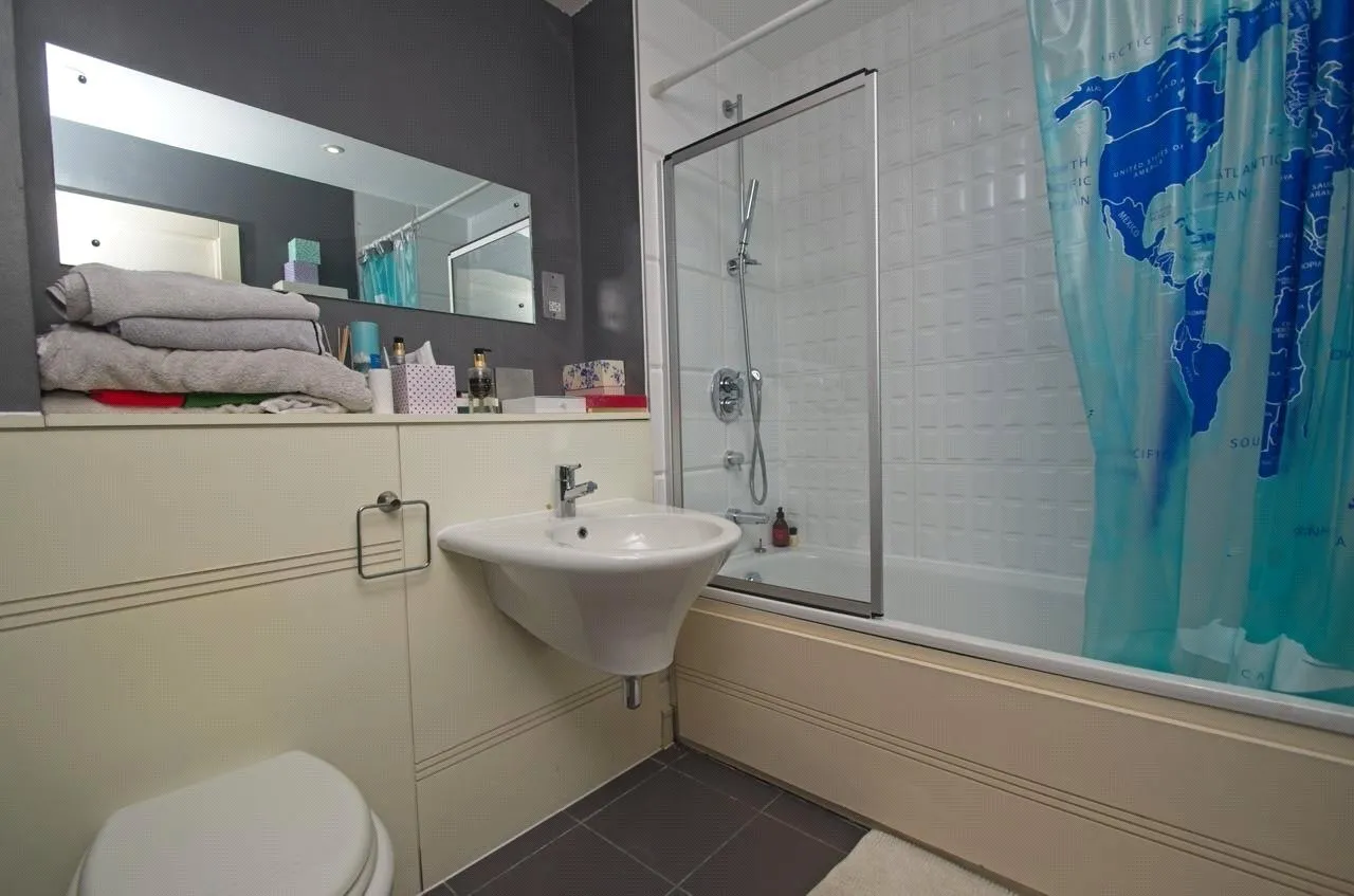 Galleon Way, Cardiff, CF10, photo 15