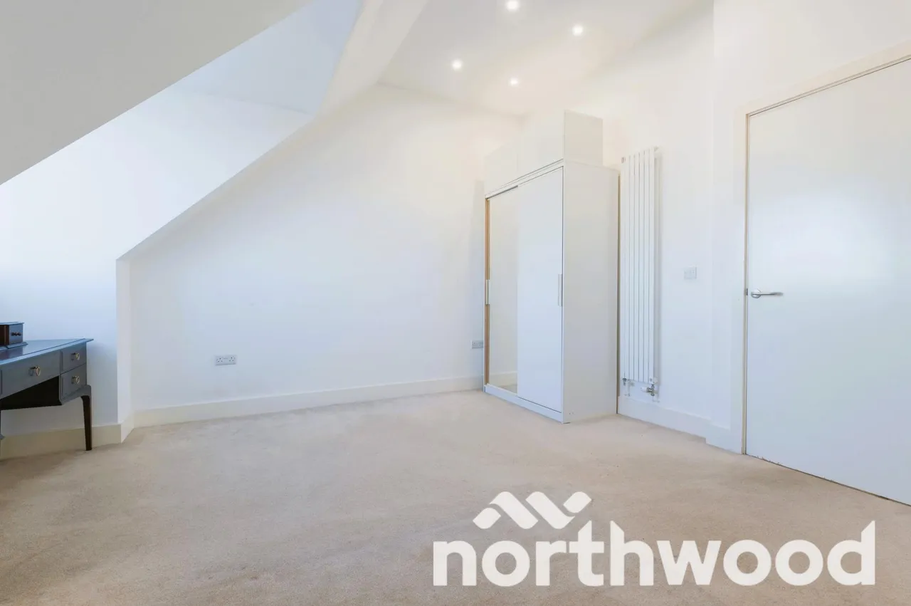 Ruxley Lane, West Ewell, KT19, photo 12