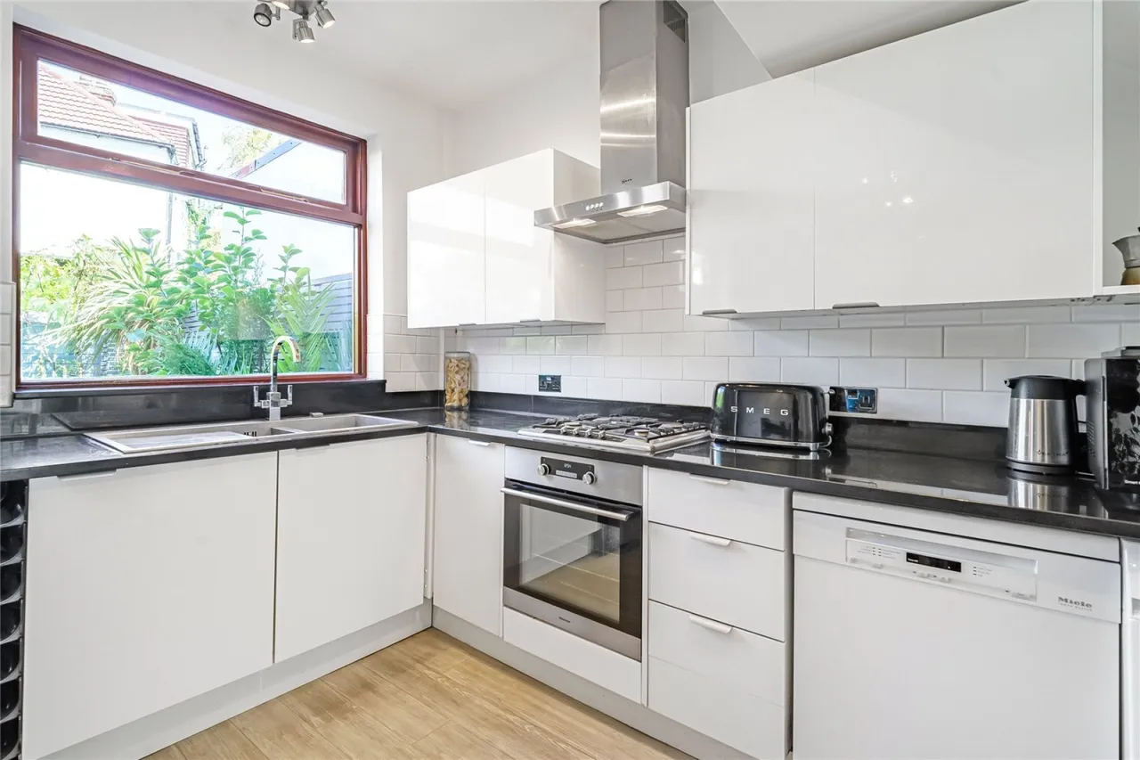Vectis Gardens, Tooting, photo 10