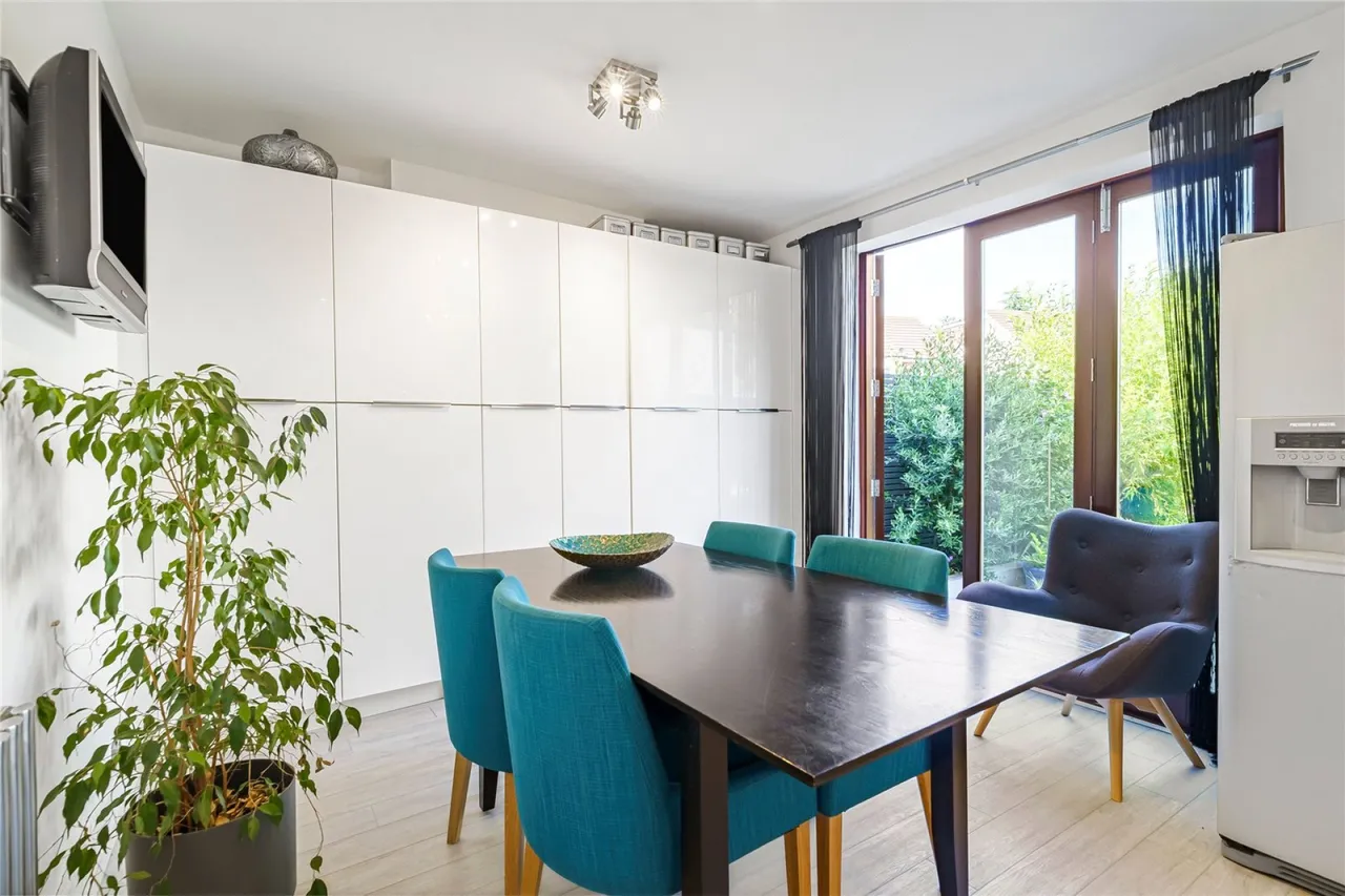 Vectis Gardens, Tooting, photo 16