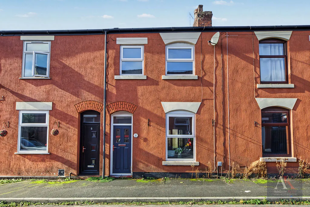 3 bed house for sale, Mavis Street, Rochdale, OL11