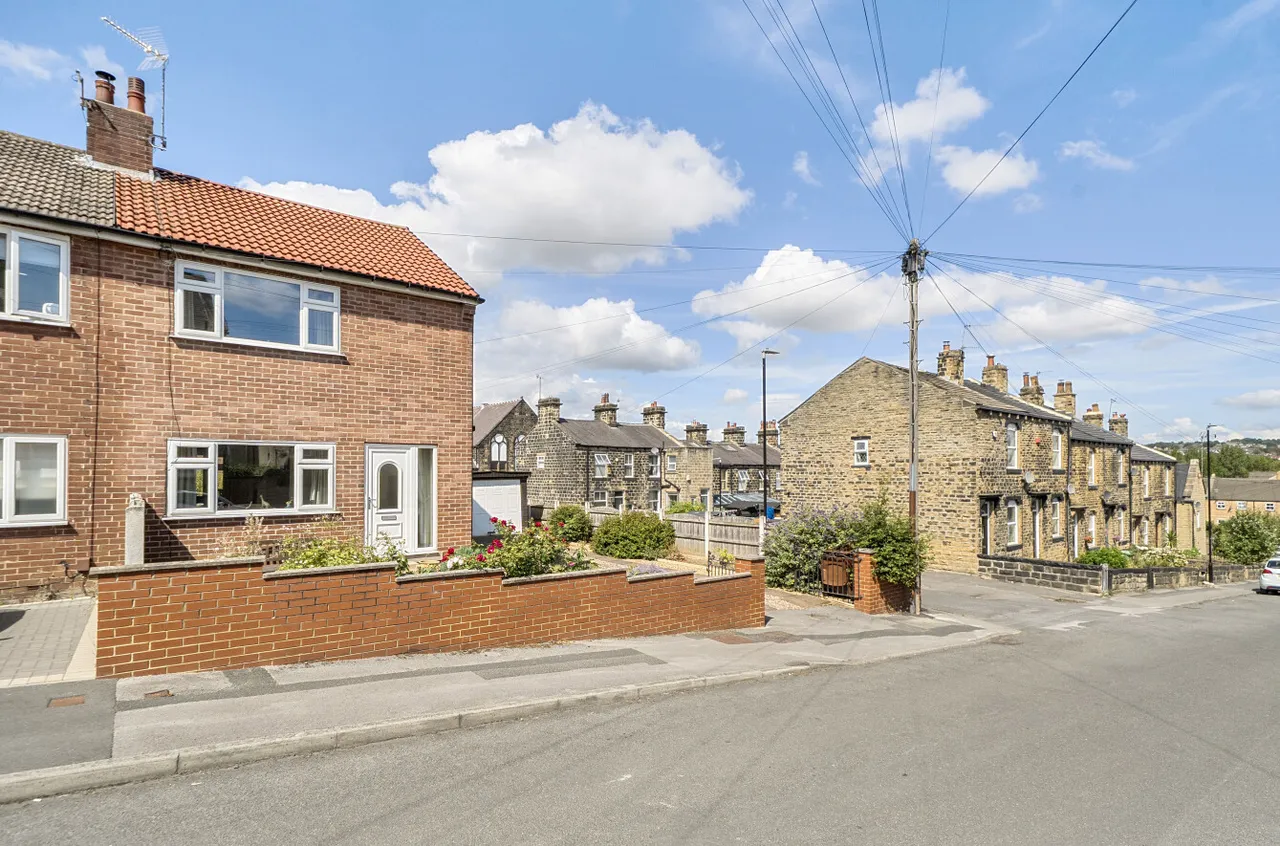 Kirkham Street, Leeds, LS13, photo 4