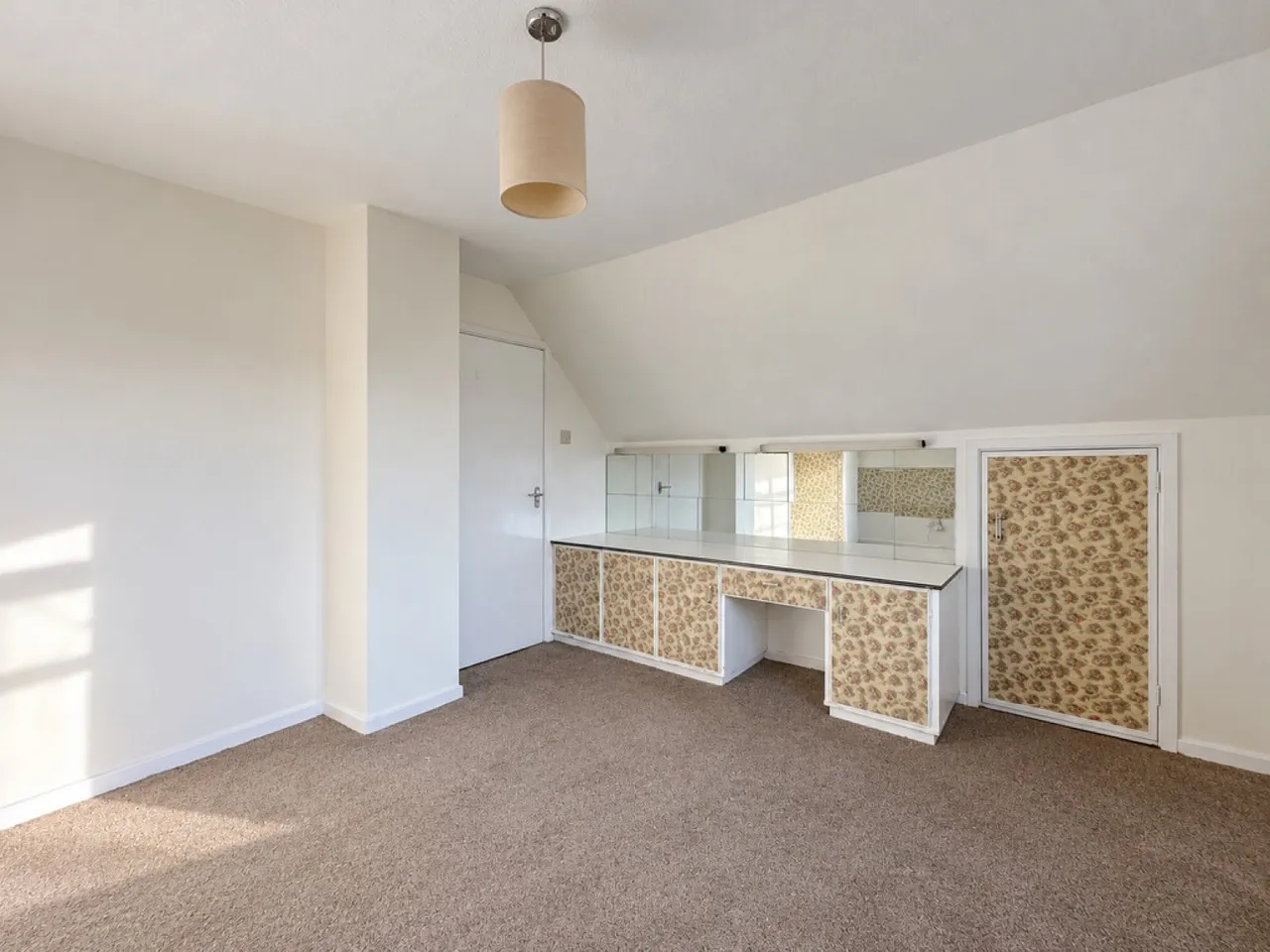 Ashingdon Road, Rochford, SS4, photo 8
