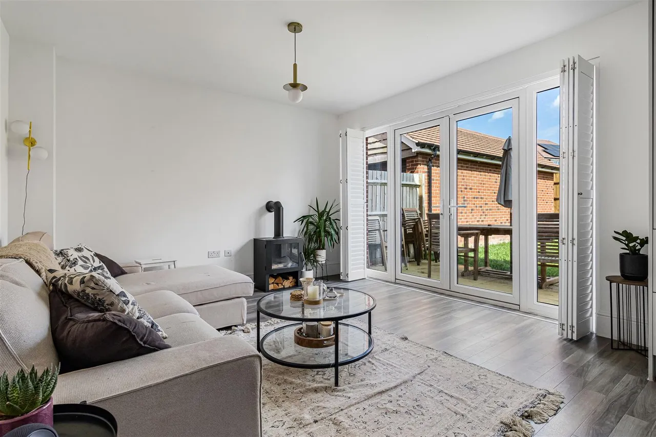 Gurteen Avenue, Little Wratting, CB9, photo 4