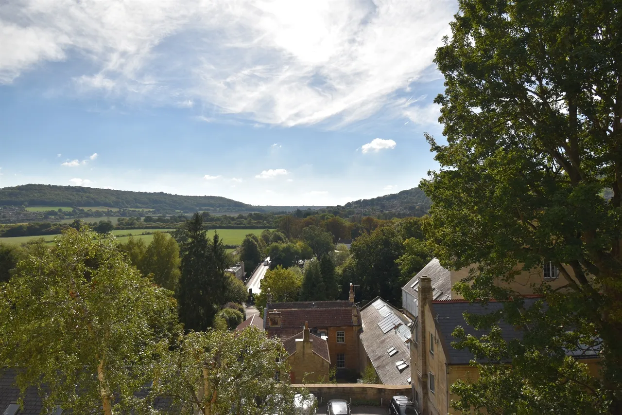 London Road West, Bath, BA1, photo 2