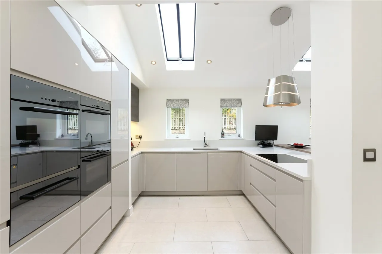 Latimer Chase, Chorleywood, Rickmansw..., photo 9