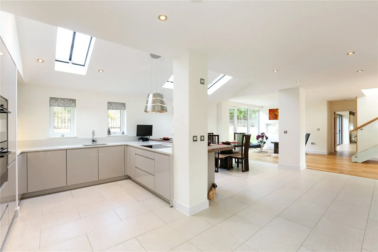 Latimer Chase, Chorleywood, Rickmansw..., photo 2