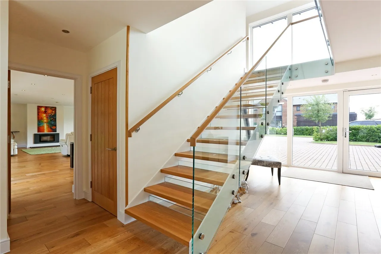 Latimer Chase, Chorleywood, Rickmansw..., photo 12