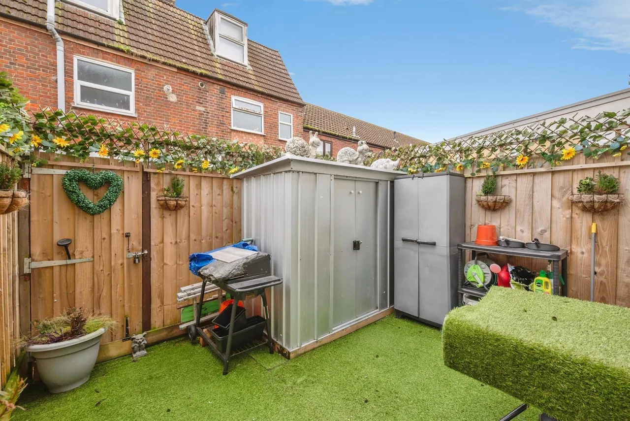 Gordon Terrace, Great Yarmouth, photo 11