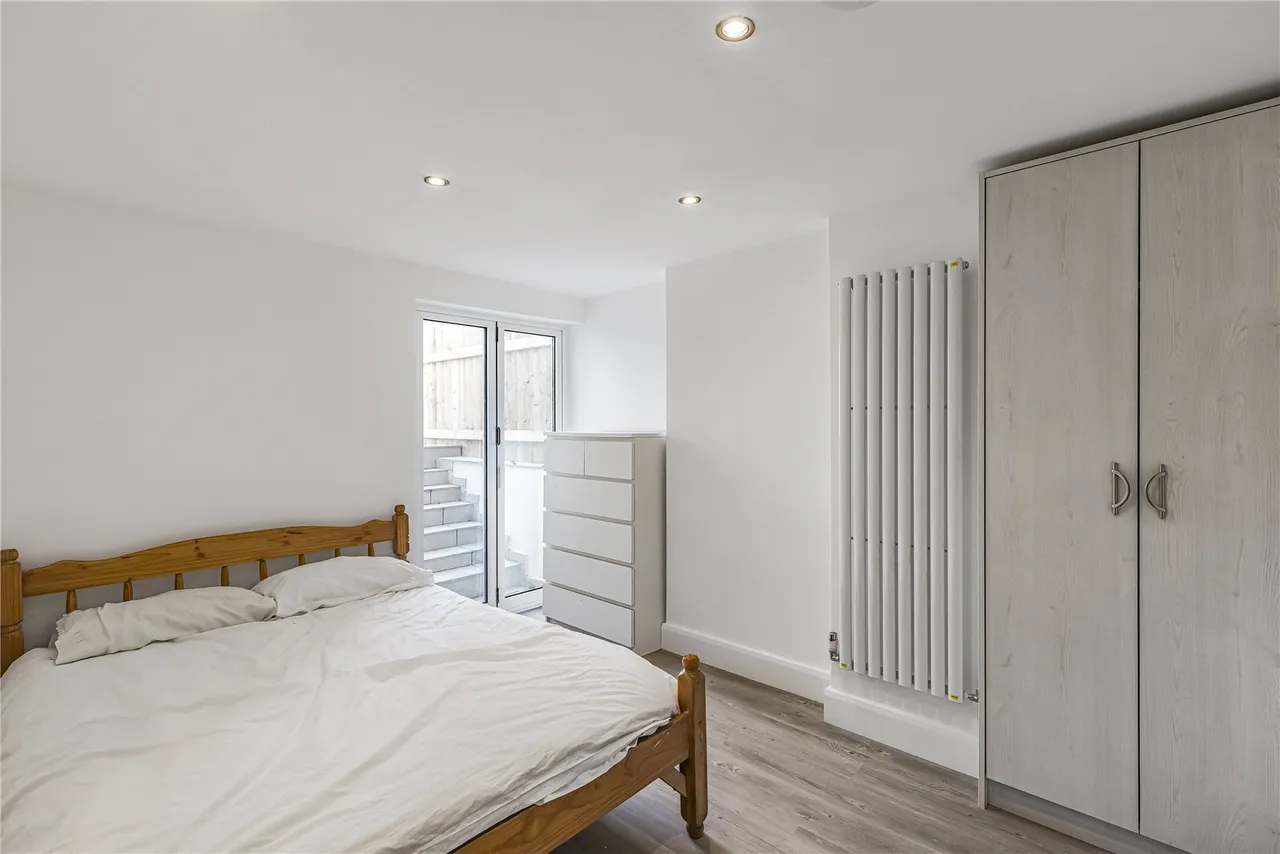Wandsworth Bridge Road, Fulham, London, SW6, photo 10