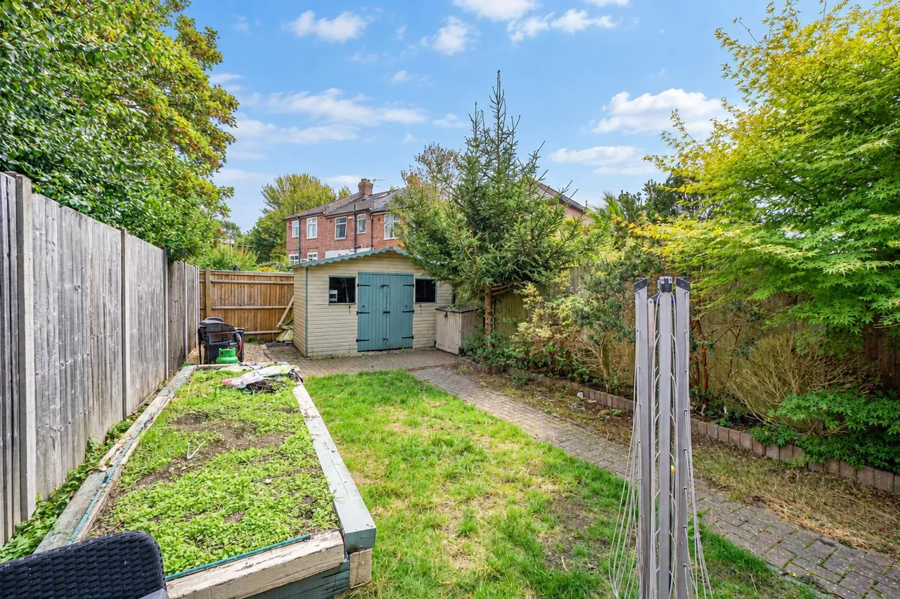Elphinstone Avenue, Hastings, photo 21
