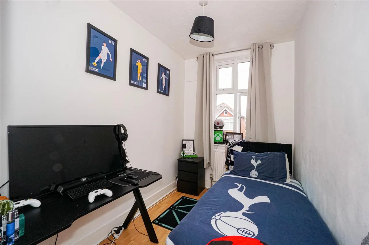 Elphinstone Avenue, Hastings, photo 8