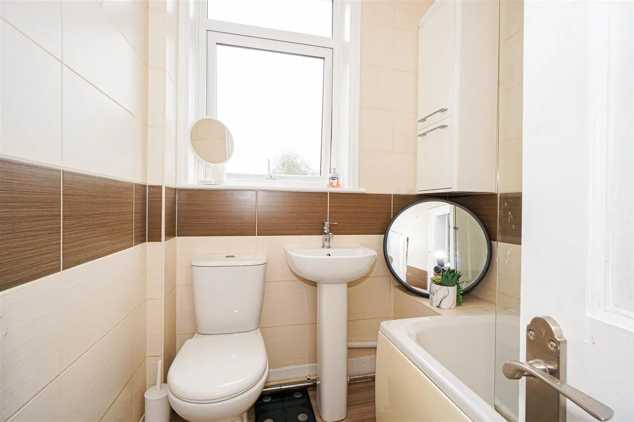 Elphinstone Avenue, Hastings, photo 19