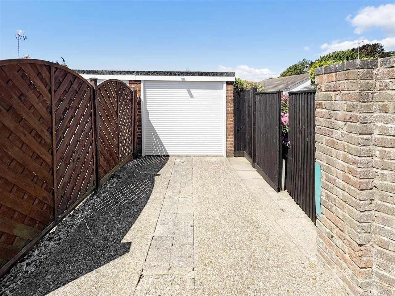 Fishers Close, Littlehampton, photo 17