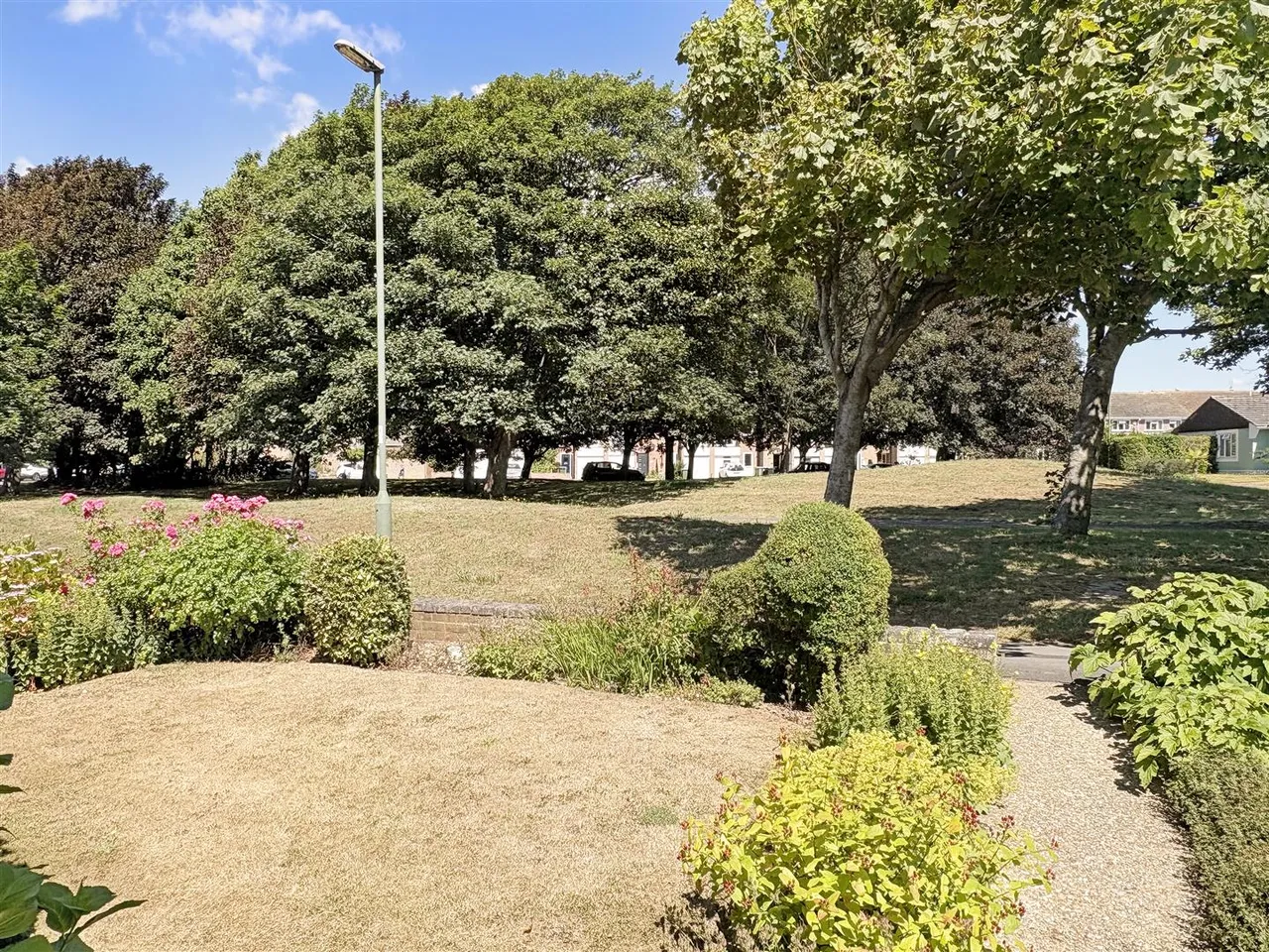 Fishers Close, Littlehampton, photo 18