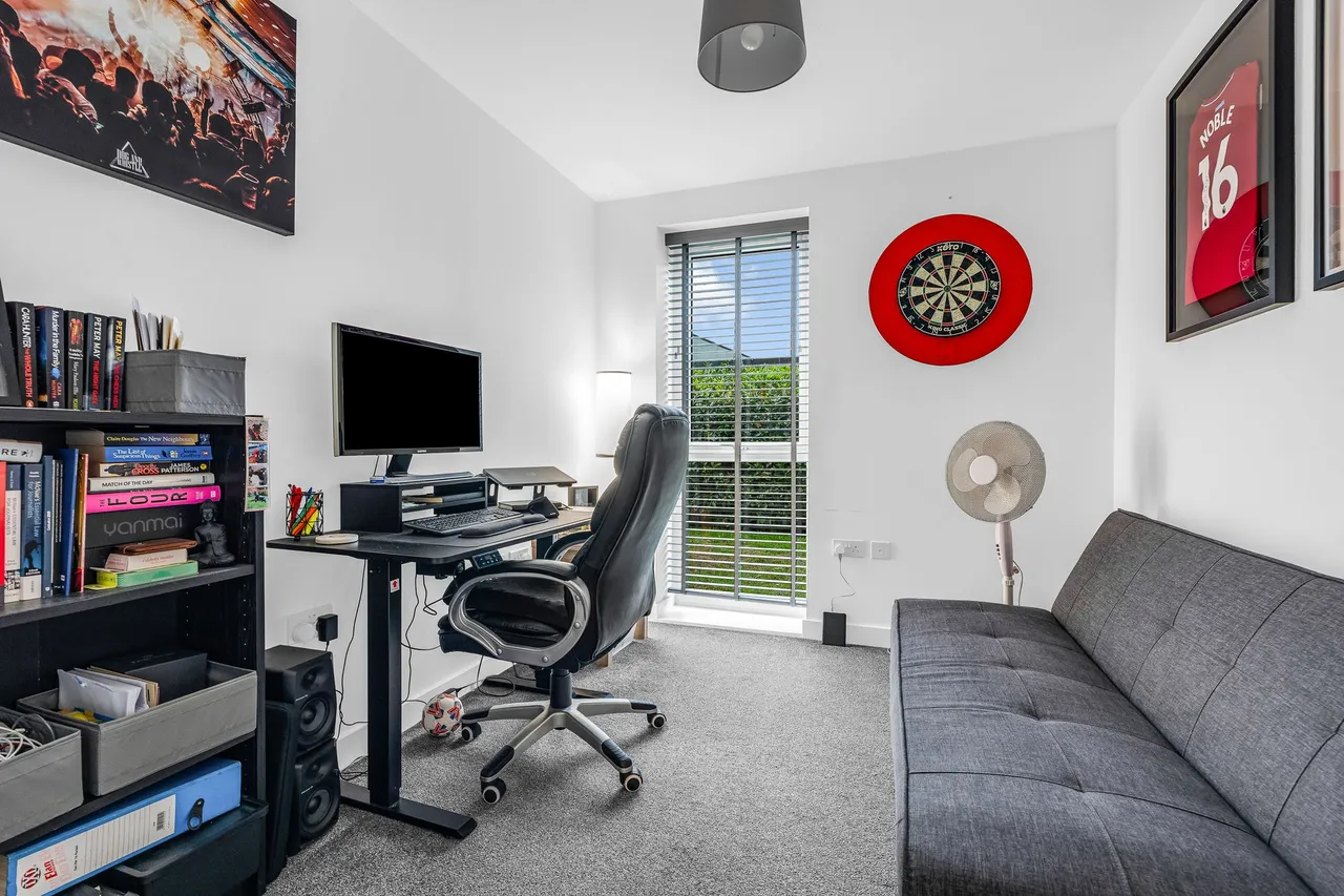 Cowper Close, Ware, SG12, photo 14