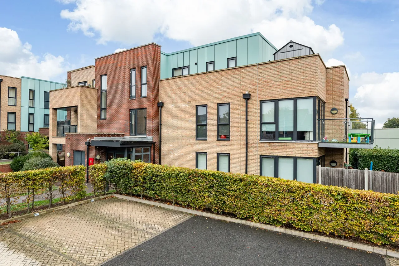 Cowper Close, Ware, SG12, photo 16