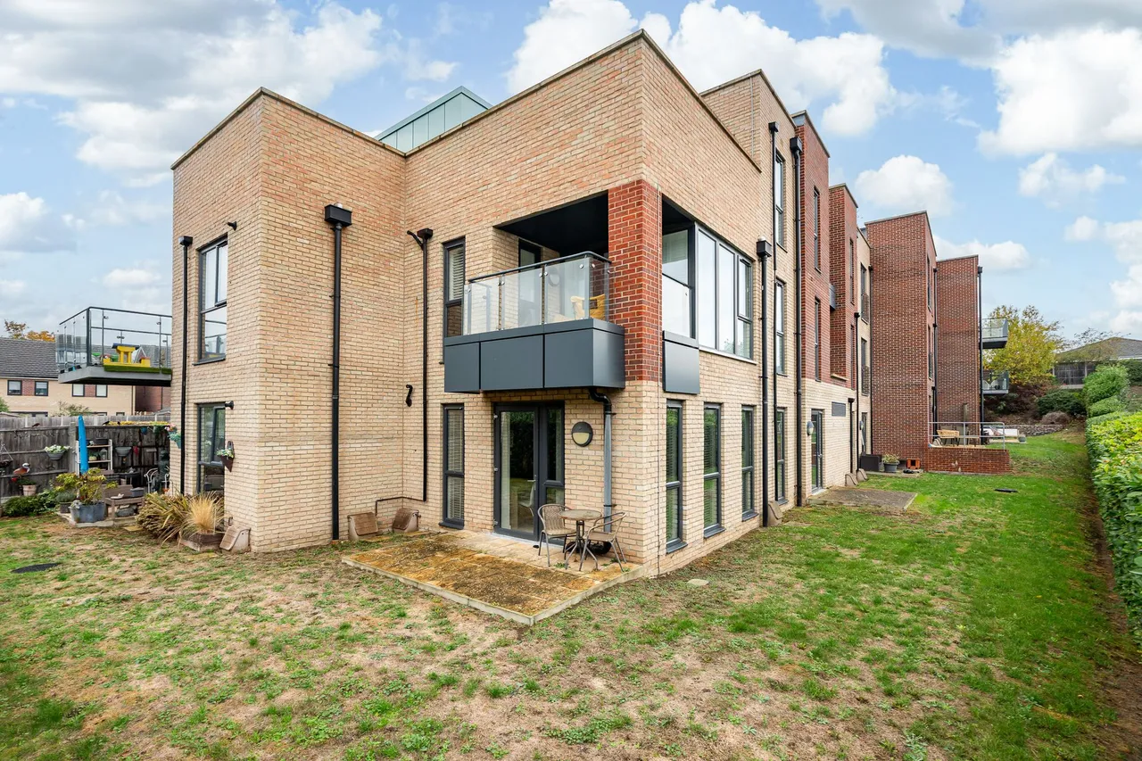 Cowper Close, Ware, SG12, photo 8