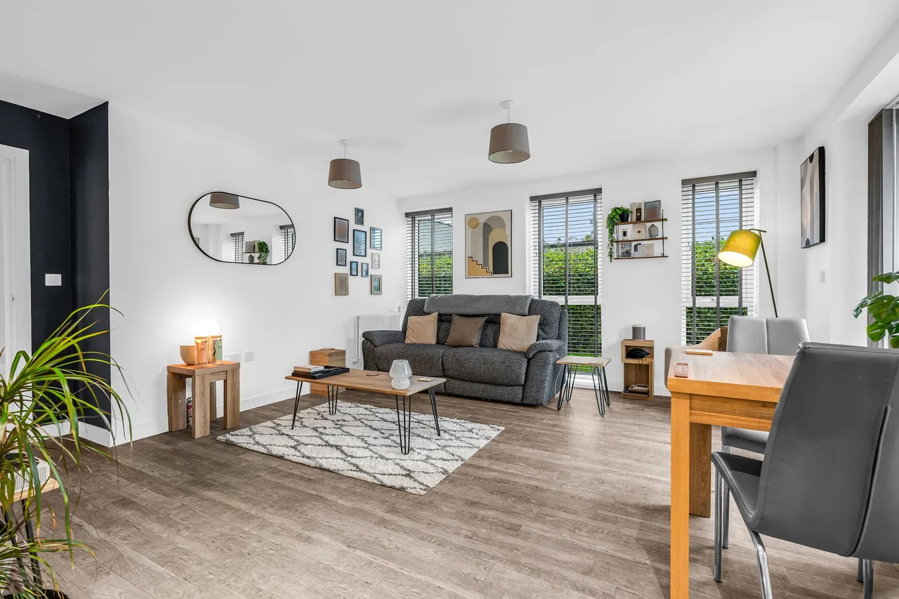 Cowper Close, Ware, SG12, photo 3