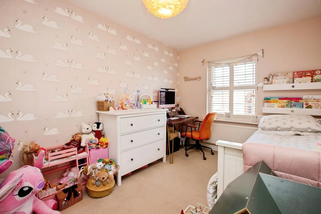 The Hay Fields, Rainworth, NG21, photo 12