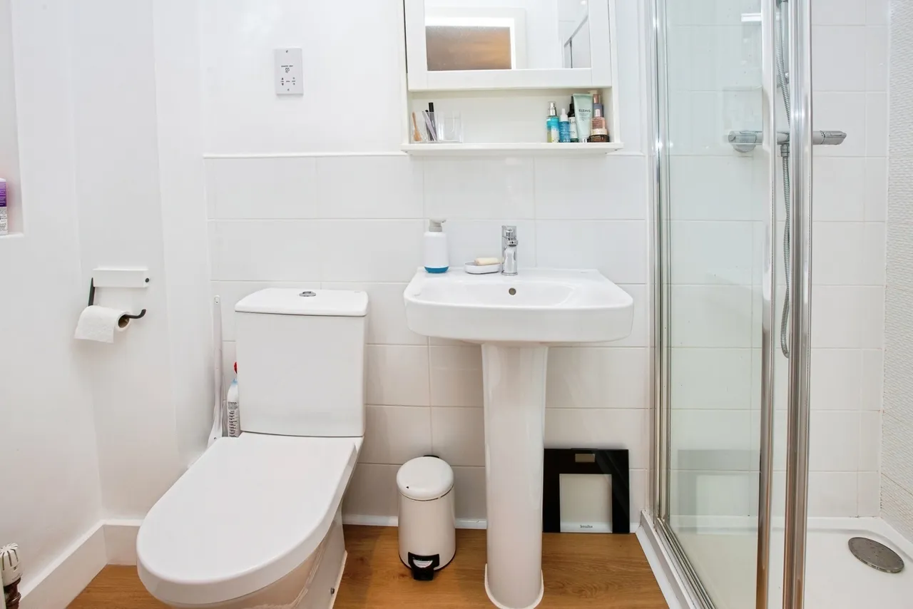 The Hay Fields, Rainworth, NG21, photo 11
