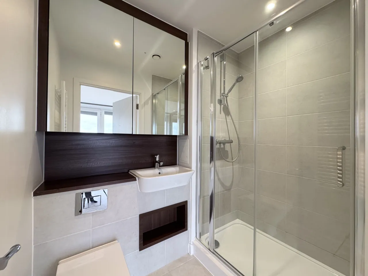 Moorhen Drive, NW9, photo 8