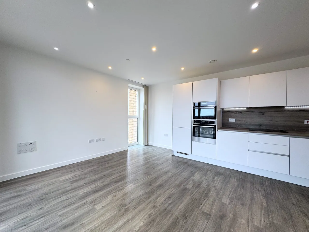 Moorhen Drive, NW9, photo 6