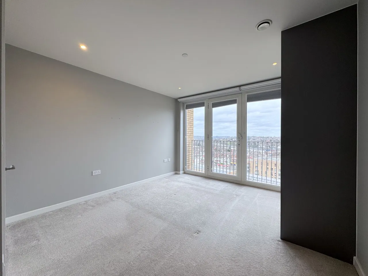 Moorhen Drive, NW9, photo 3