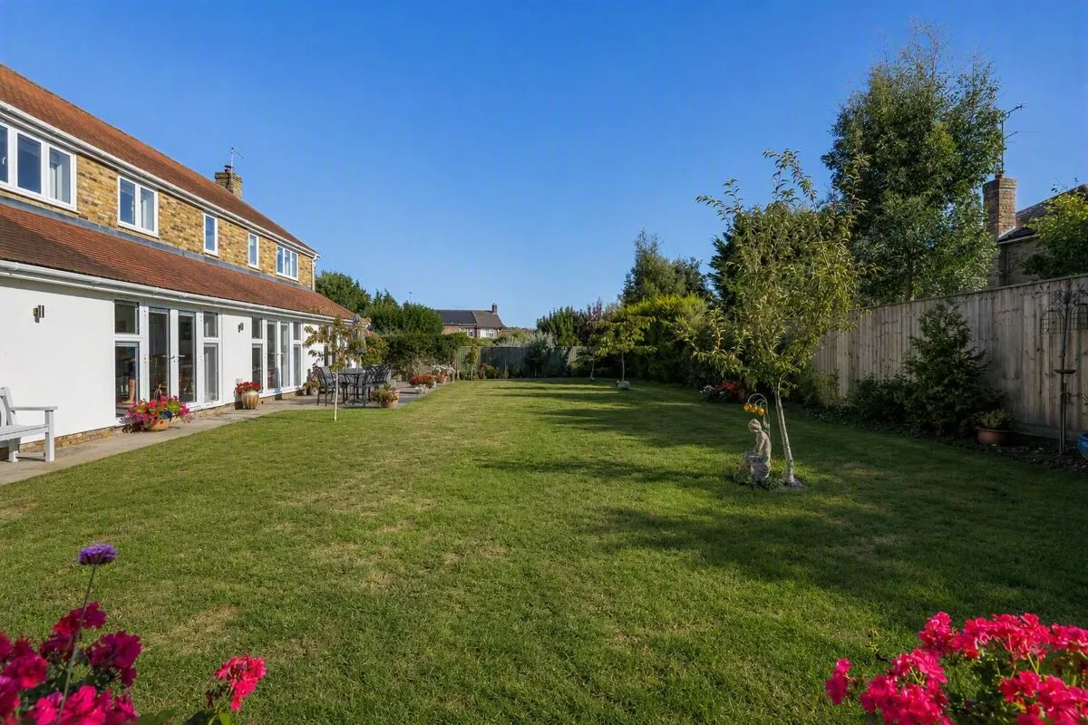 Cornerways, Speen, HP27, photo 18
