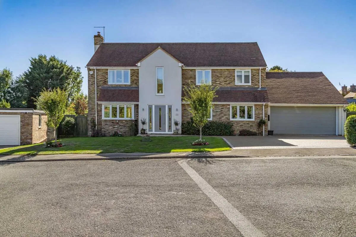 4 bed house for sale, Cornerways, Speen, HP27
