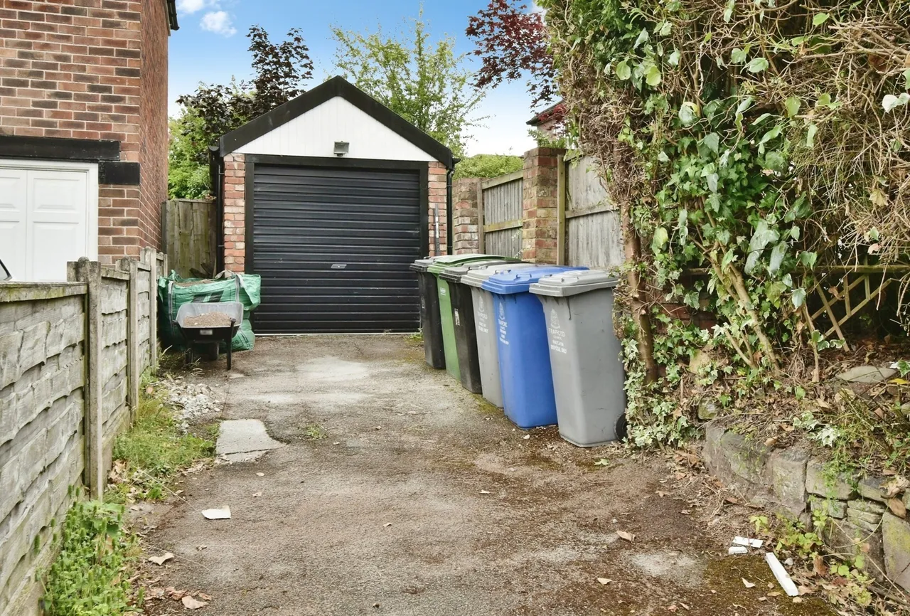 Egerton Road, Hale, WA15, photo 15